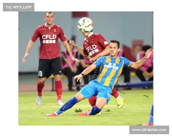 乌迪内斯保级战胜利全回顾:球迷呐喊成第十二人 乌迪内斯保级战胜利全回顾:球迷呐喊成第十二人