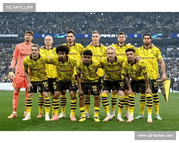 多特蒙德吉拉西本赛季已打入8球，与布兰特组成三叉戟